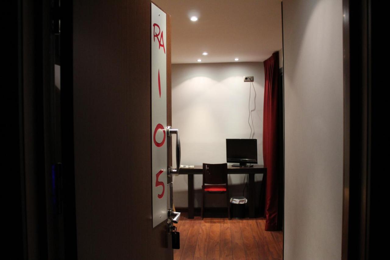 Hostal Royal Almorox ภายนอก รูปภาพ