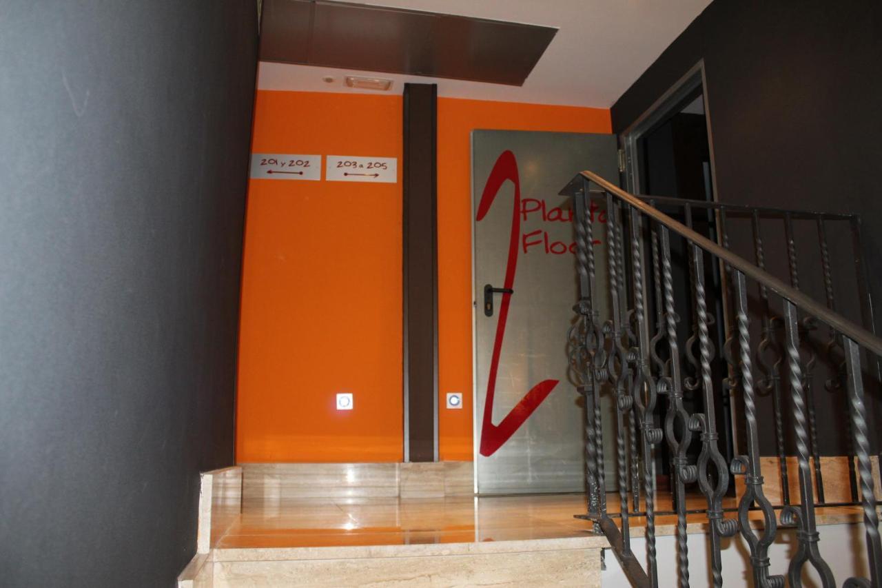 Hostal Royal Almorox ภายนอก รูปภาพ