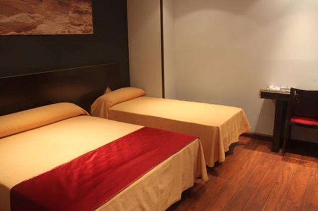 Hostal Royal Almorox ภายนอก รูปภาพ