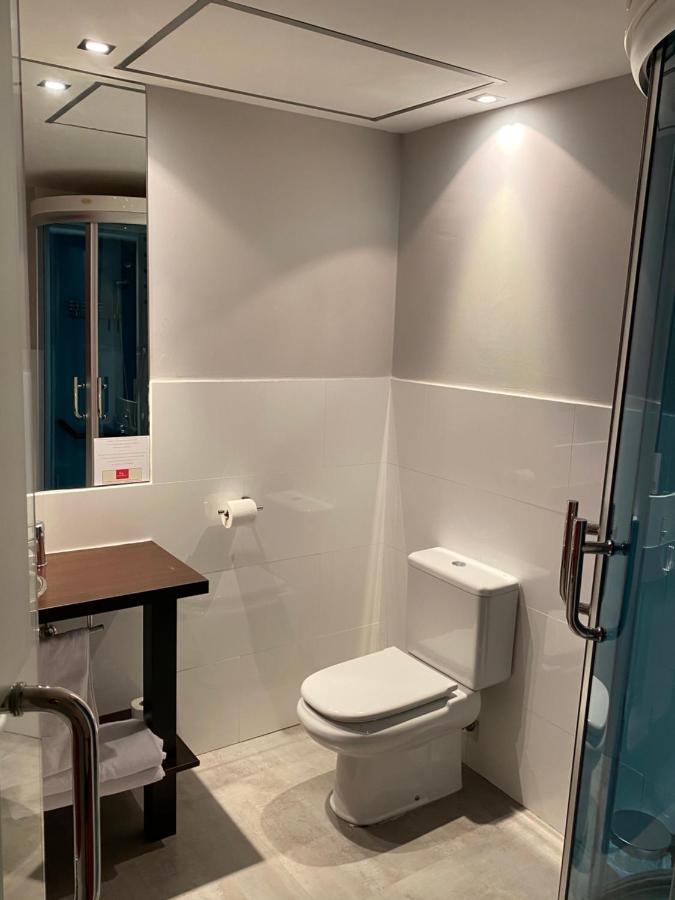 Hostal Royal Almorox ภายนอก รูปภาพ